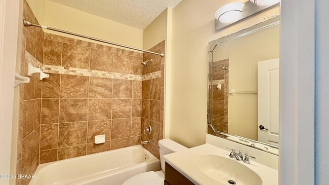 Building Photo - 115 Riverview Bend S