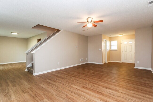 Building Photo - 19546 Prairie Crossing Dr