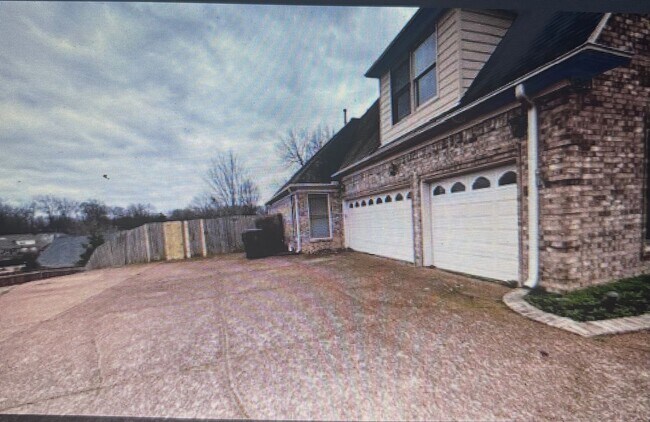 Building Photo - 4536 Marble Hill Ln