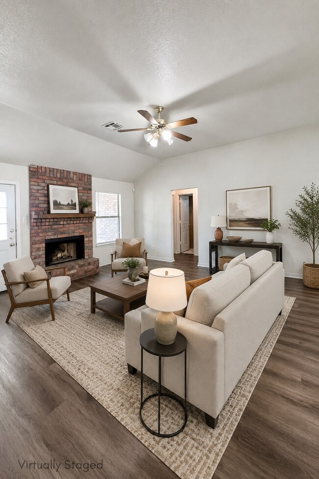 Building Photo - 5603 Golden Dr