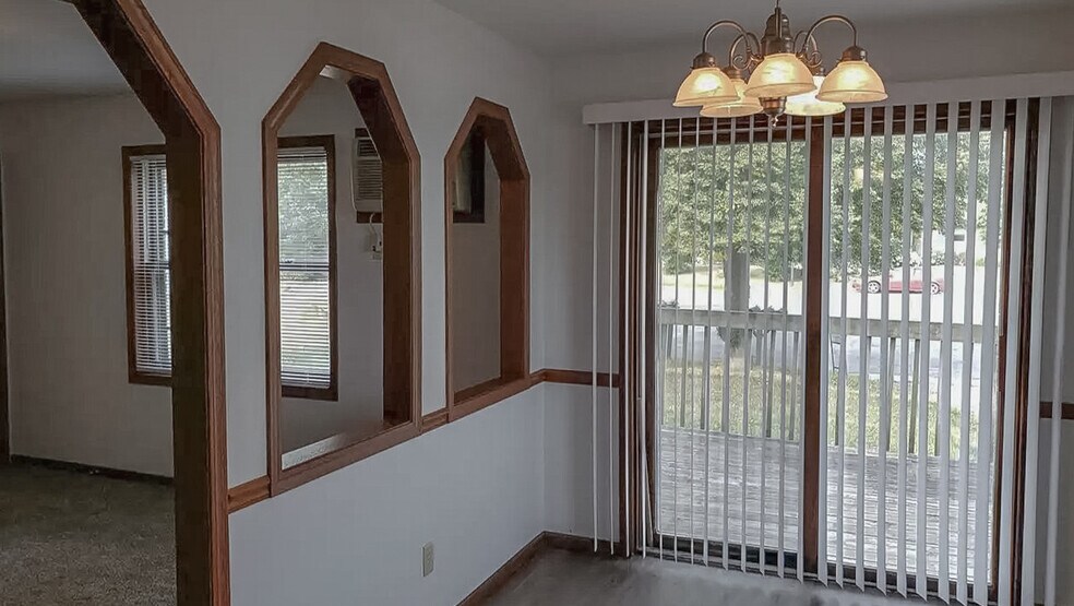 Building Photo - 651 Galena Ct