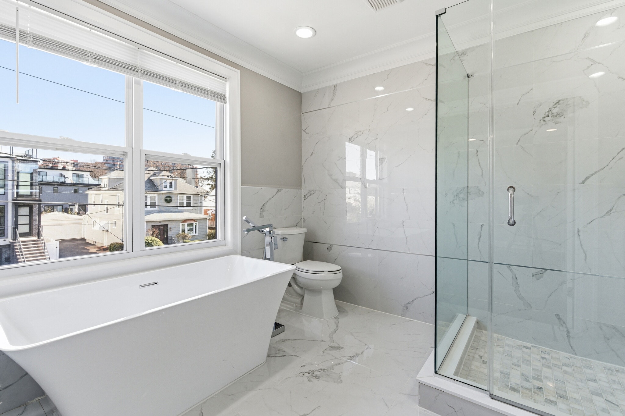 Building Photo - 54 Lawton Ave