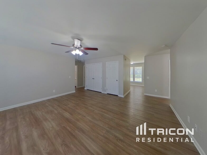 Building Photo - 8130 Chimore Ln