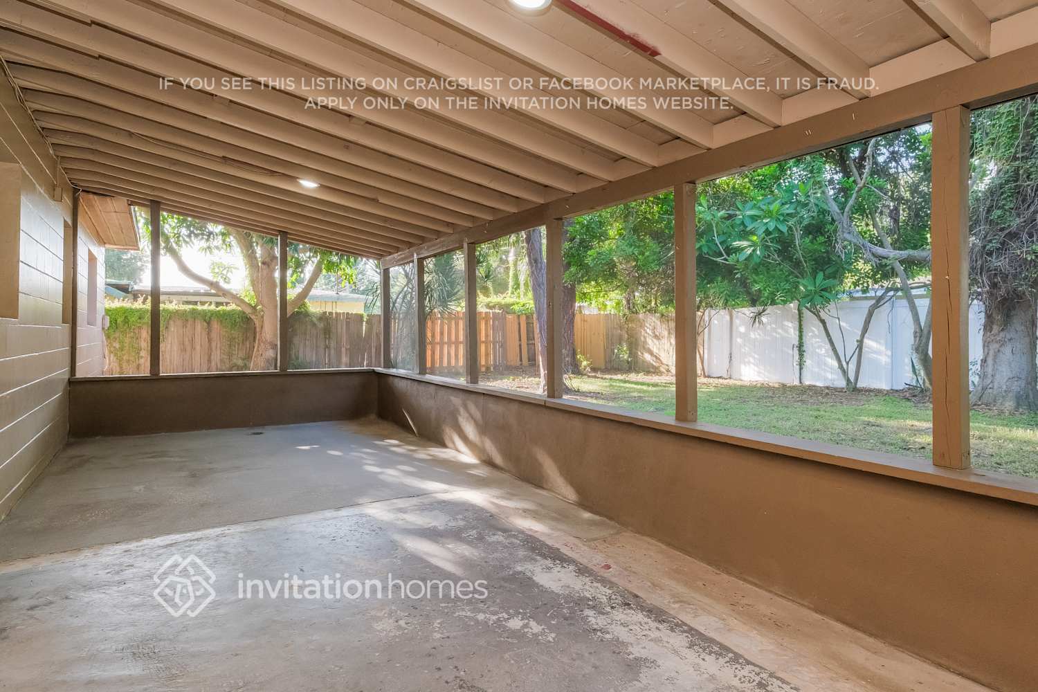 Building Photo - 8490 75th Pl
