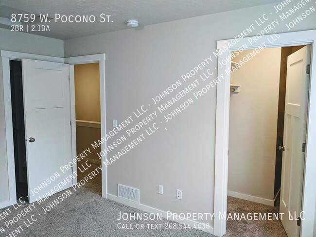 Building Photo - 8759 W Pocono St