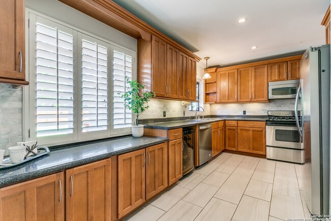 Building Photo - 423 Northridge Dr