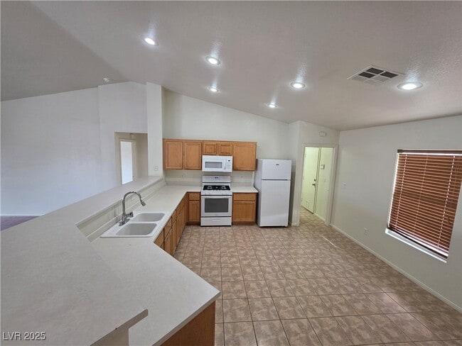 Building Photo - 1083 Sterling Peak St