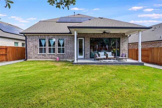 Building Photo - 2613 Longhorn Ranch Ct