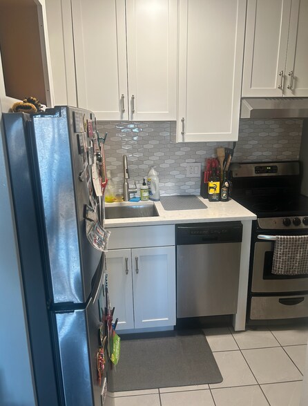 Kitchen - 1311 Delaware Ave SW