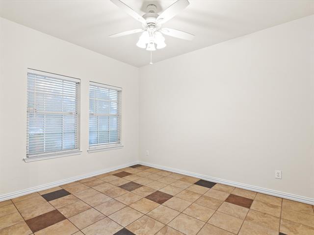 Building Photo - 3944 Diamond Ridge Dr