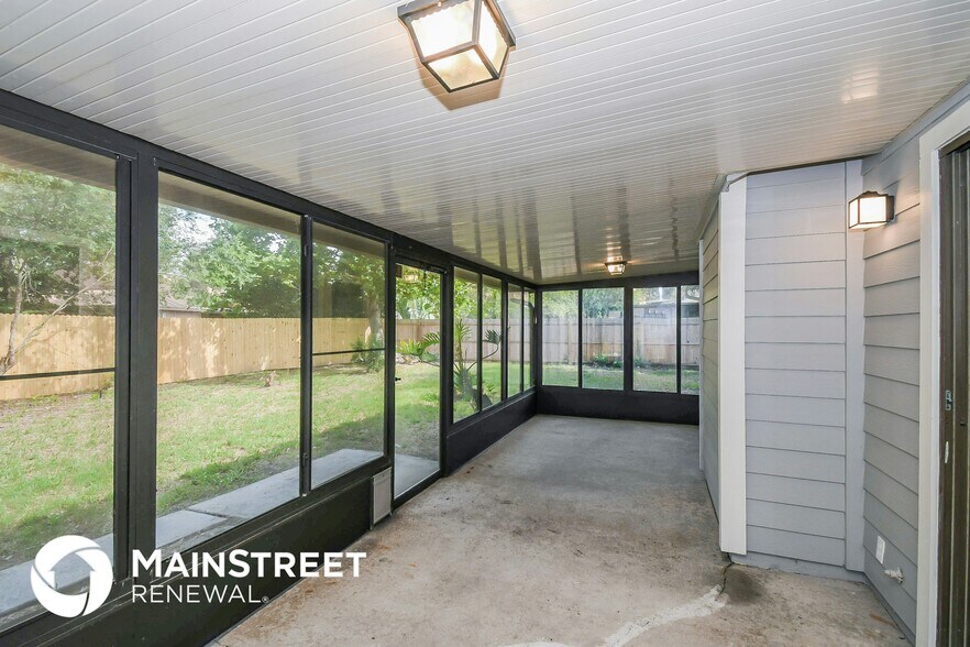 Building Photo - 10844 Reading Rd