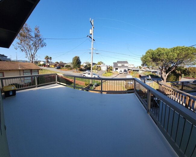 Building Photo - Quaint 2 bedroom 1 bath in quiet neighborhood
