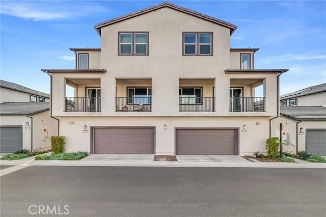 Building Photo - 241 Culture