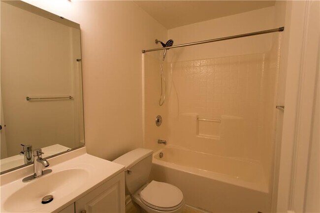 Building Photo - 3304 Timberglen Dr