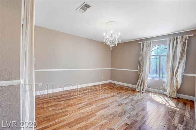 Building Photo - 2770 Sweet Willow Ln