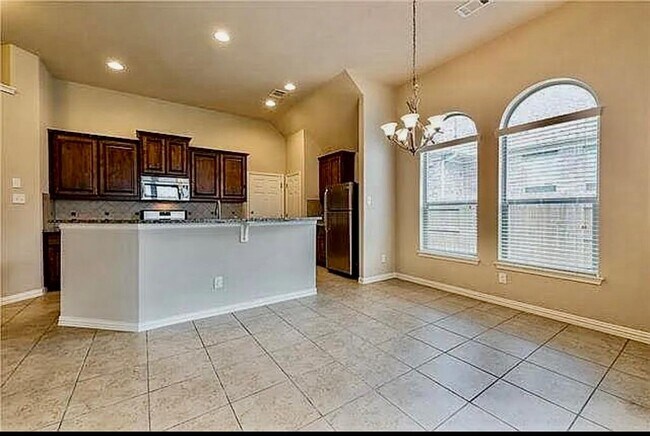 Building Photo - 2712 Santa Domingo Dr