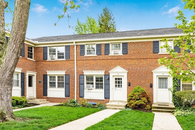 Primary Photo - 1775 Northwest Ct