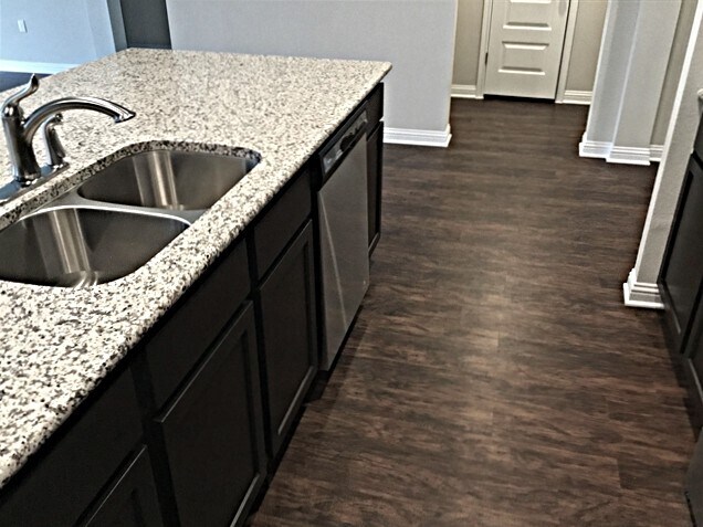 Building Photo - 5613 Gerard Dr