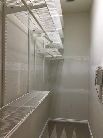 Building Photo - 9814 Glenshee Dr