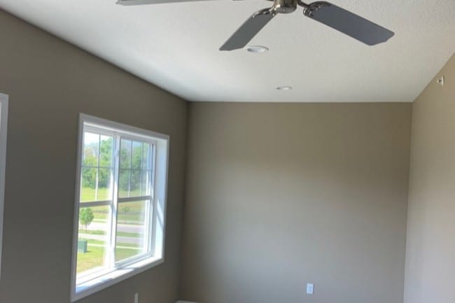 Large office - 1200 Prairie Winds Dr