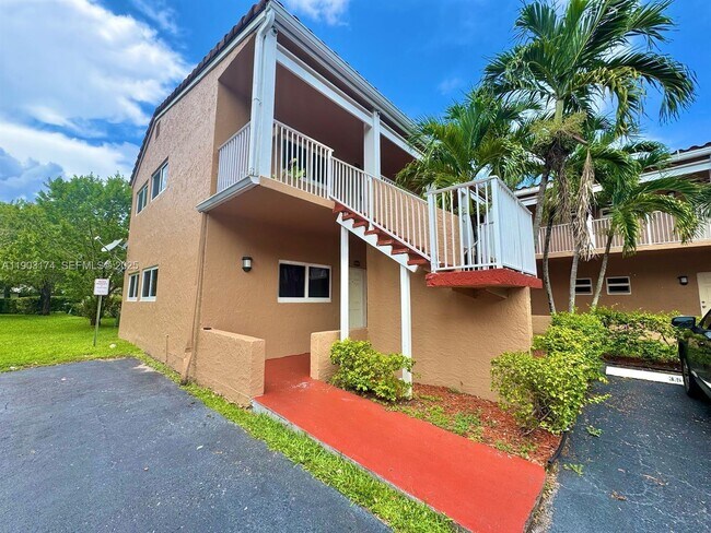 Building Photo - 3556 NW 114th Terrace