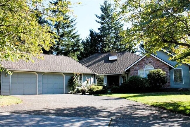 Primary Photo - 17805 NE 139th St