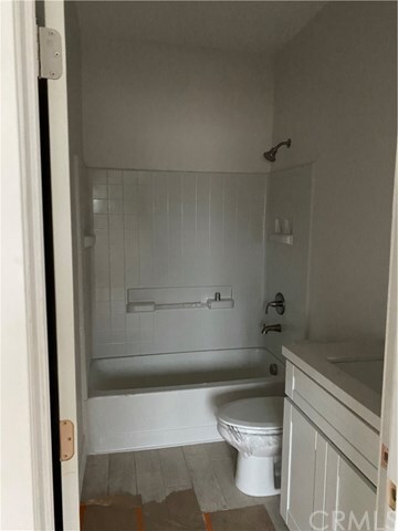 Building Photo - 8139 4th St