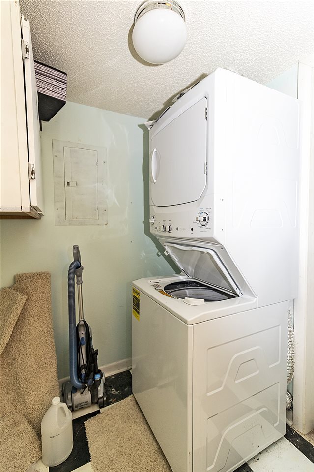 Building Photo - 200 16th St