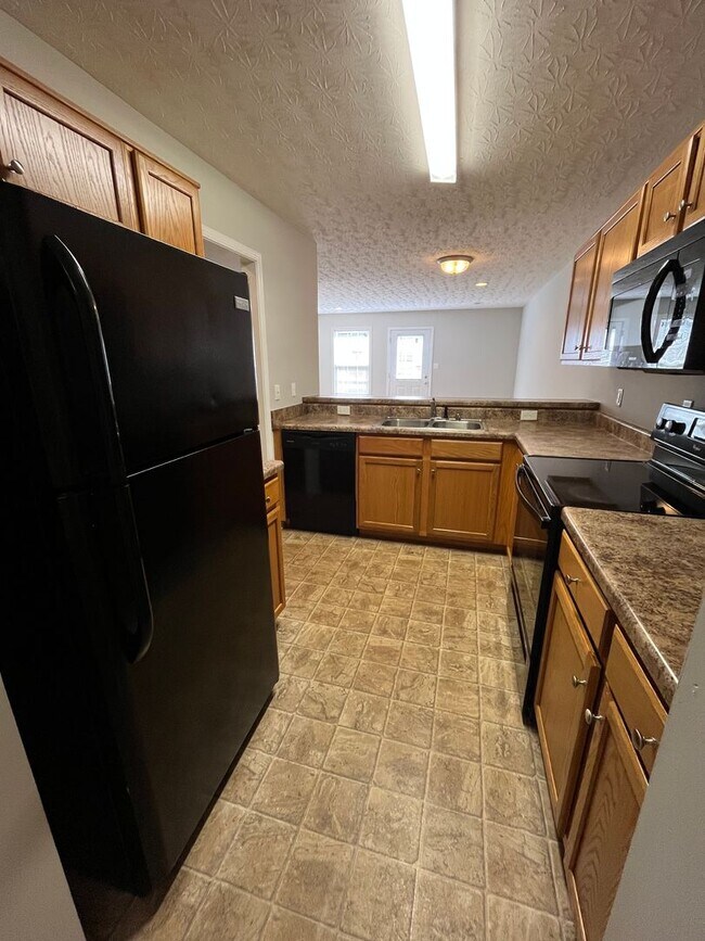 Building Photo - Upper Stone Apartments