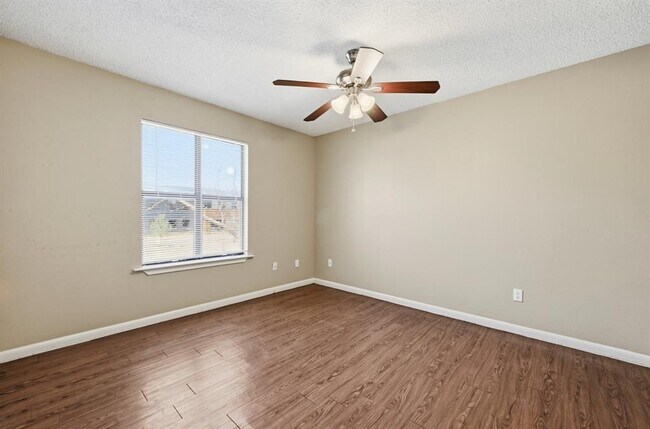 Building Photo - 8011 Lazy Ln