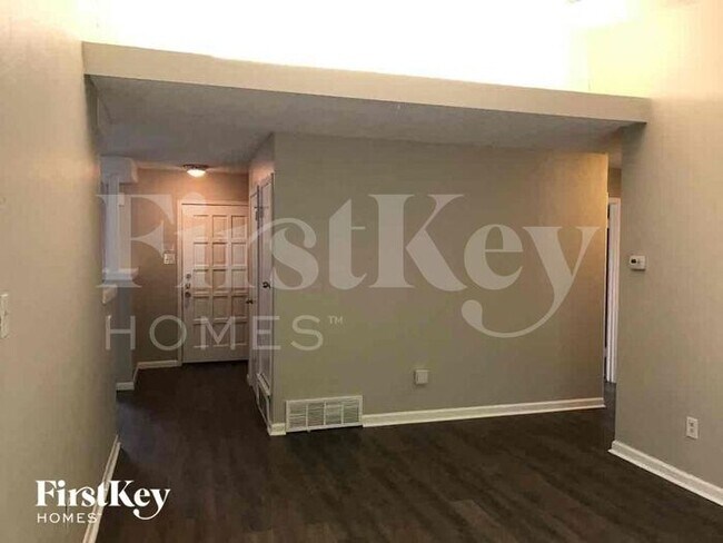 Building Photo - 1602 Geraldine Ln