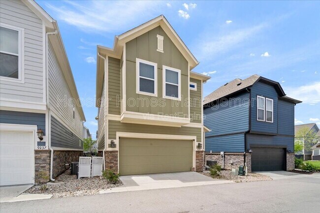 Building Photo - 9239 Hawley Dr