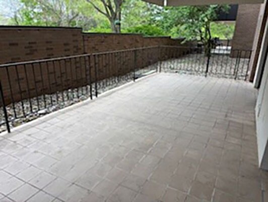 Building Photo - 3131 Fleur Dr