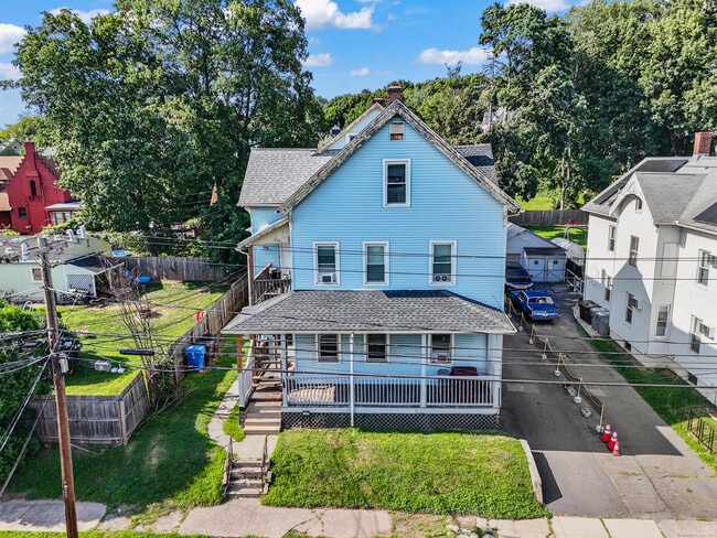 Primary Photo - 125 Columbia St