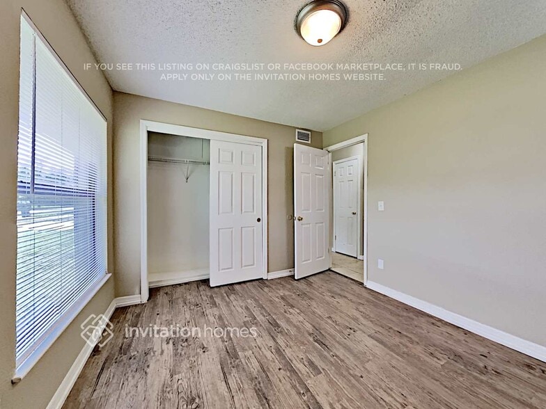 Building Photo - 507 Jupiter Way