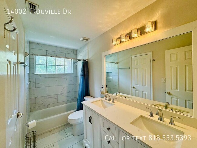 Building Photo - 14002 Trouville Dr