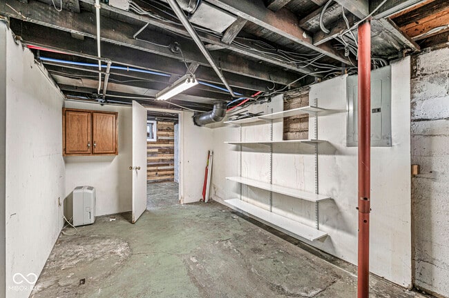 Building Photo - 5028 Graceland Ave