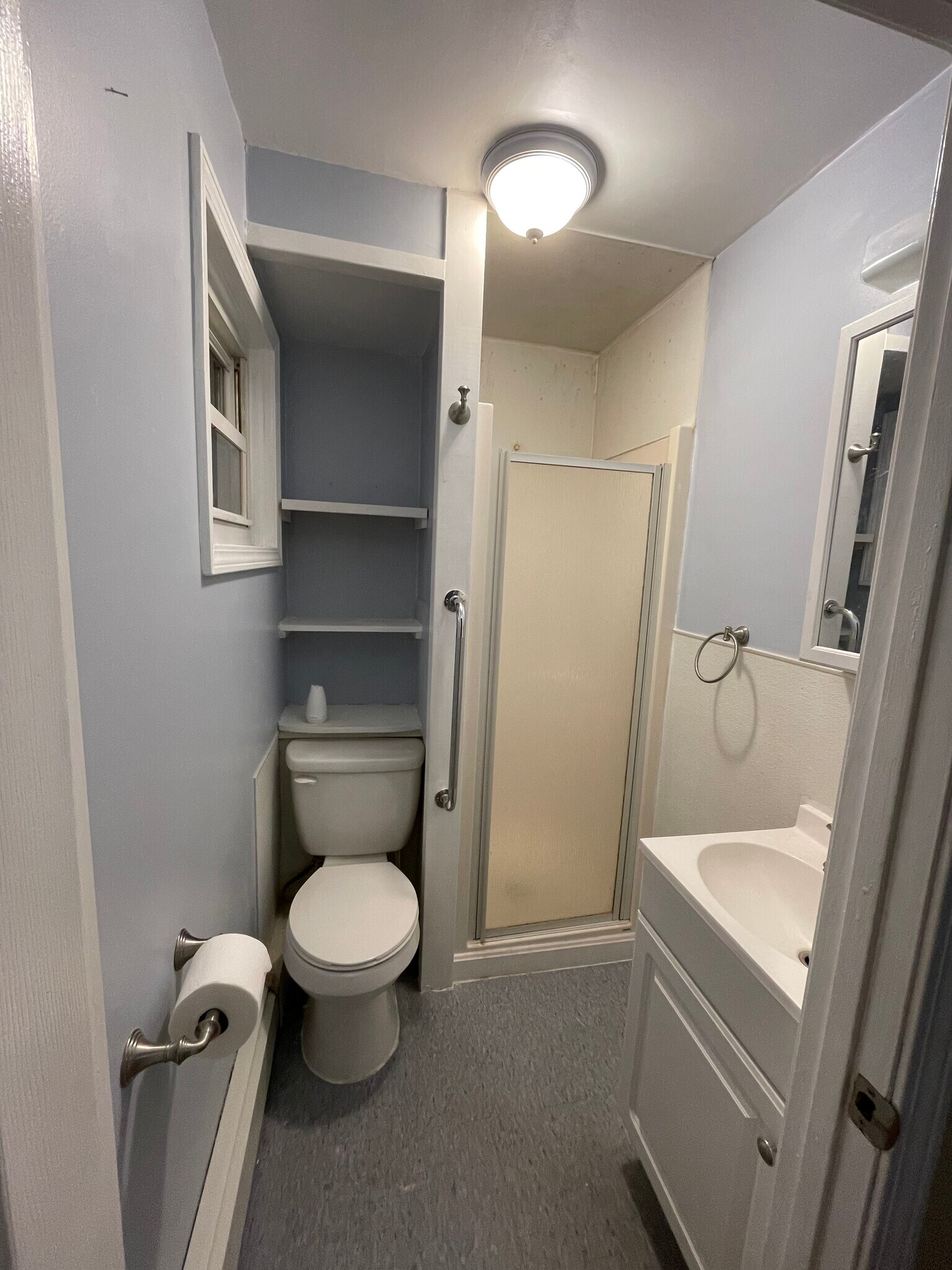 Building Photo - 7 Grover St