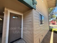 Building Photo - 3200 S Litzler Dr