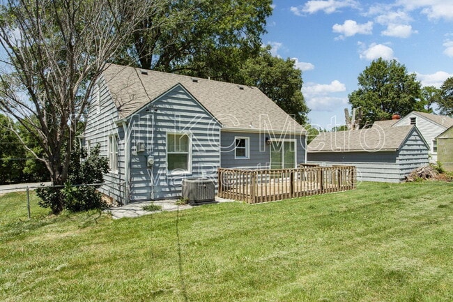 Building Photo - 8201 MO-9
