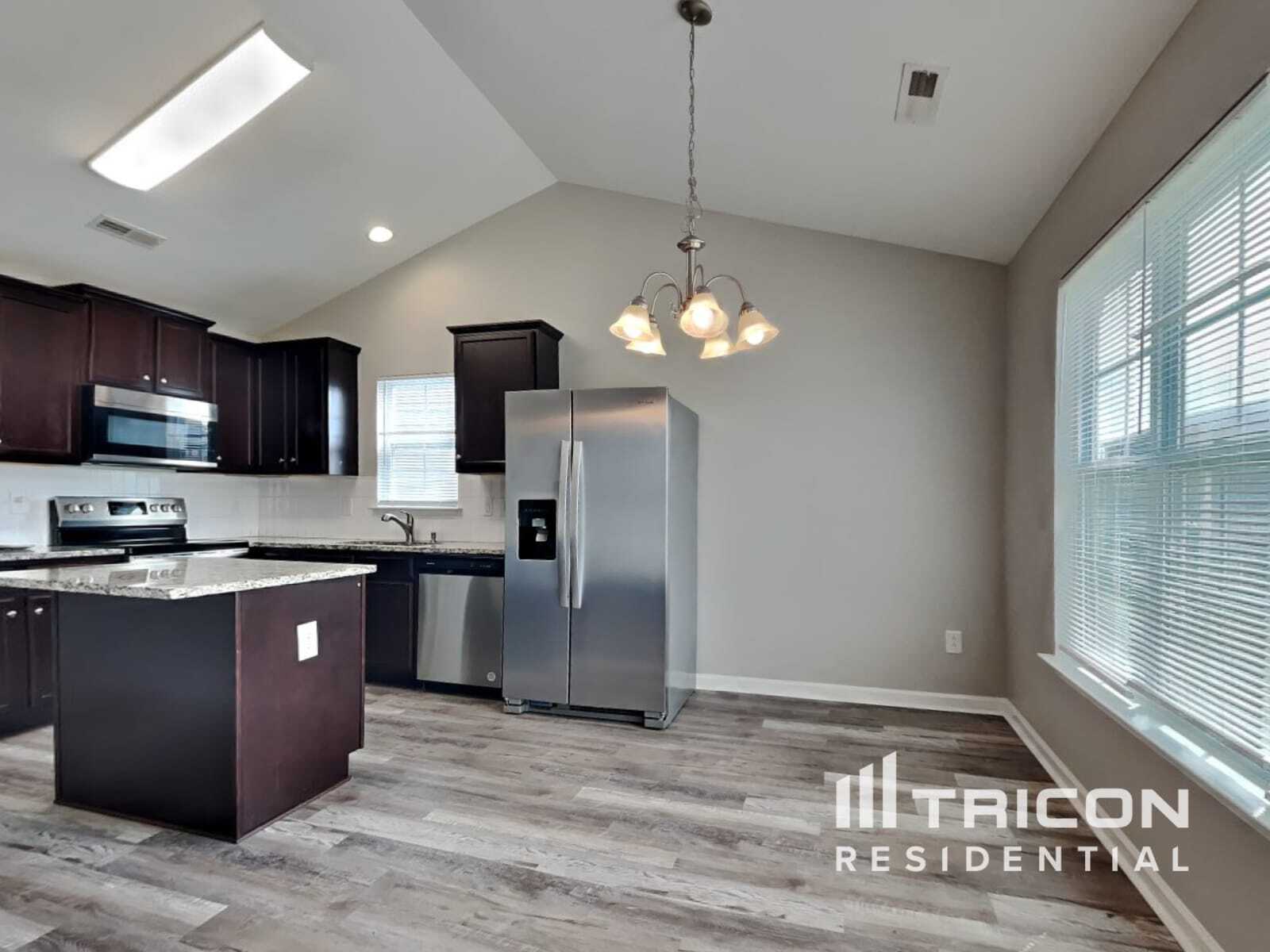 Building Photo - 2806 Wild Poplar Way