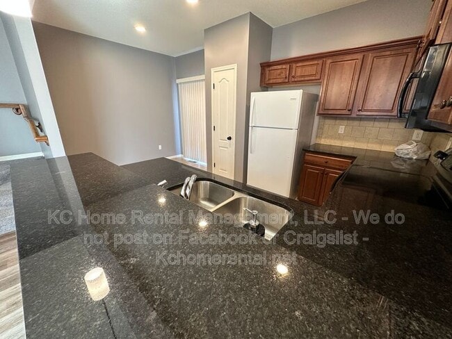 Building Photo - 12740 New Jersey Ct