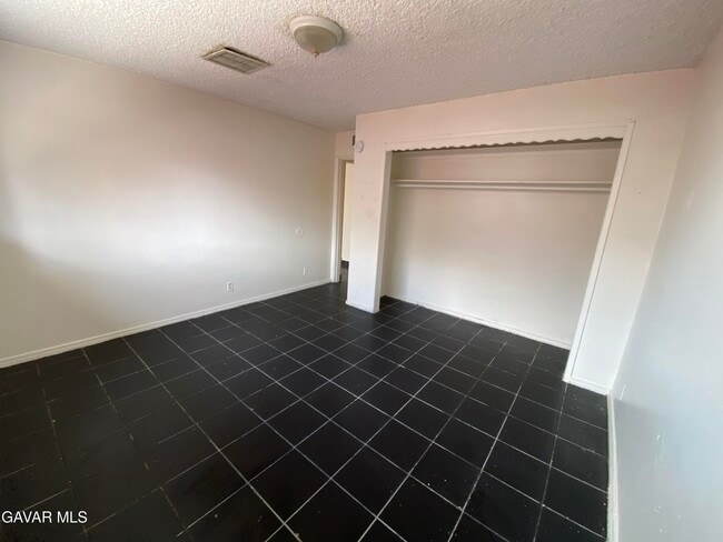 Building Photo - 1108 Monterey St