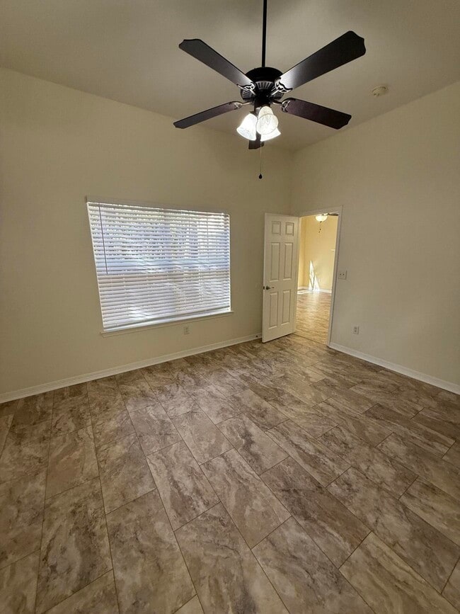 Building Photo - 99 Opp Blvd NE