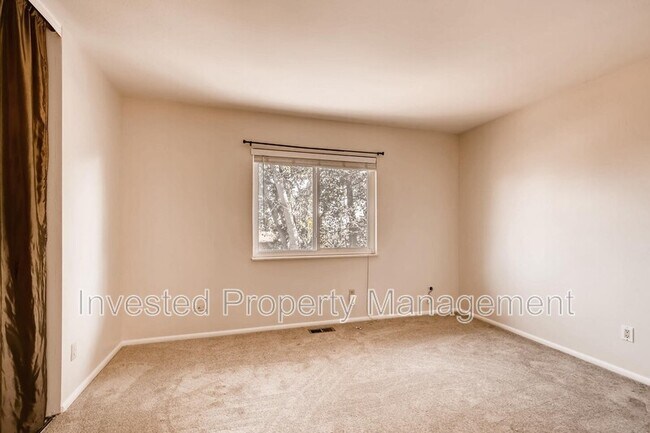 Building Photo - 13787 W Asbury Dr