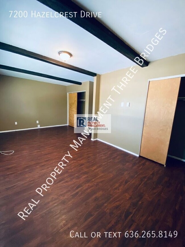 Building Photo - 7200 Hazelcrest Dr