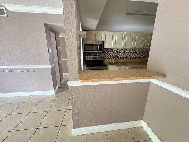 Building Photo - 9453 SW 76th St