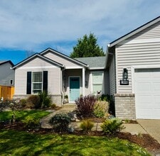 Building Photo - 3-Bedroom Home with Garden Oasis & Covered Patio – Bethel Neighborhood