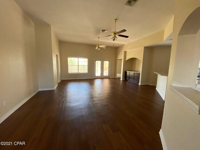 Building Photo - 3620 Bay Tree Rd