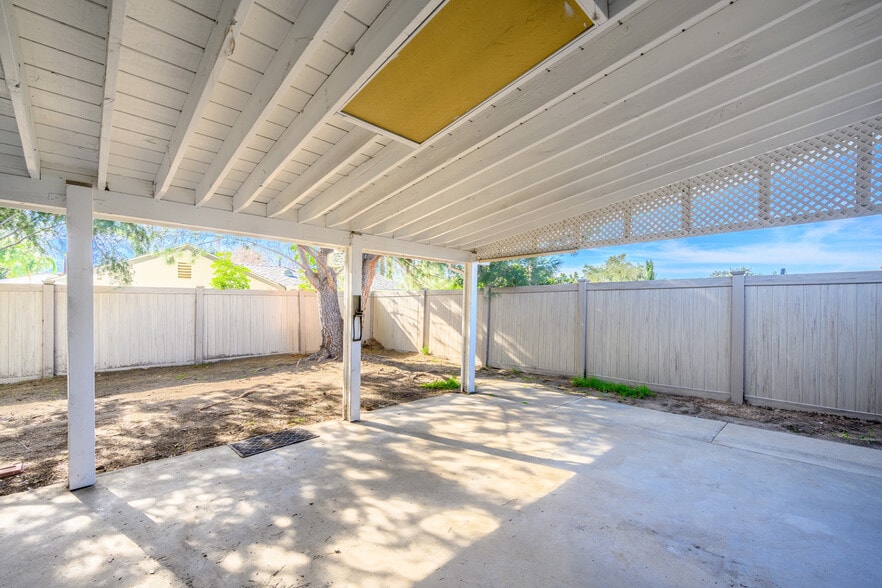 Building Photo - 8012 Jayseel St